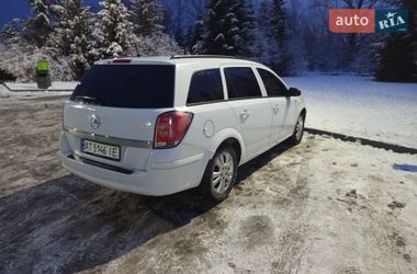 Универсал Opel Astra 2006 в Богородчанах