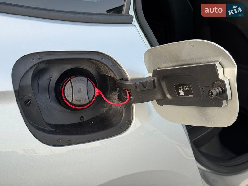 Універсал Opel Astra 2017 в Луцьку