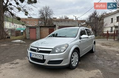Універсал Opel Astra 2005 в Черкасах