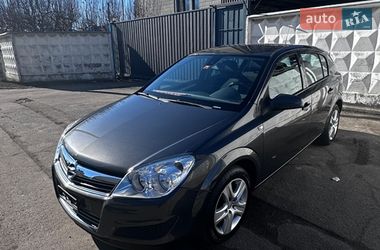 Хэтчбек Opel Astra 2009 в Киеве