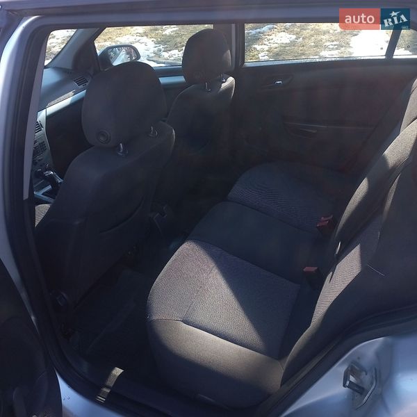 Универсал Opel Astra 2009 в Жмеринке