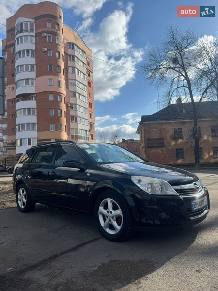 Универсал Opel Astra 2007 в Полтаве