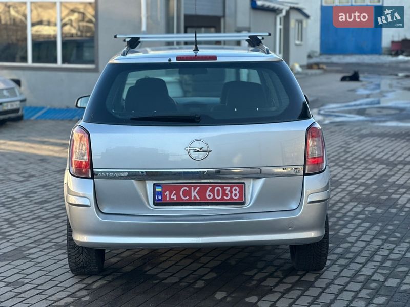 Универсал Opel Astra 2008 в Виннице