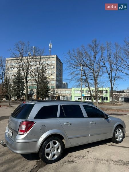 Універсал Opel Astra 2008 в Вінниці