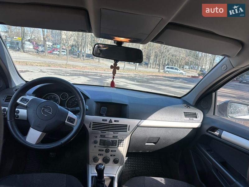 Універсал Opel Astra 2008 в Вінниці