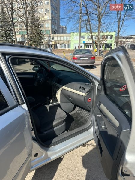 Універсал Opel Astra 2008 в Вінниці