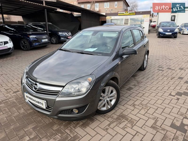 Хэтчбек Opel Astra 2009 в Кривом Роге
