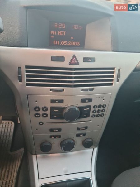 Универсал Opel Astra 2008 в Луцке