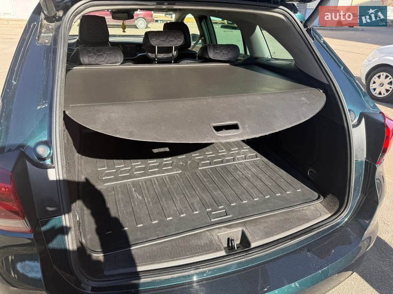 Универсал Opel Astra 2016 в Львове