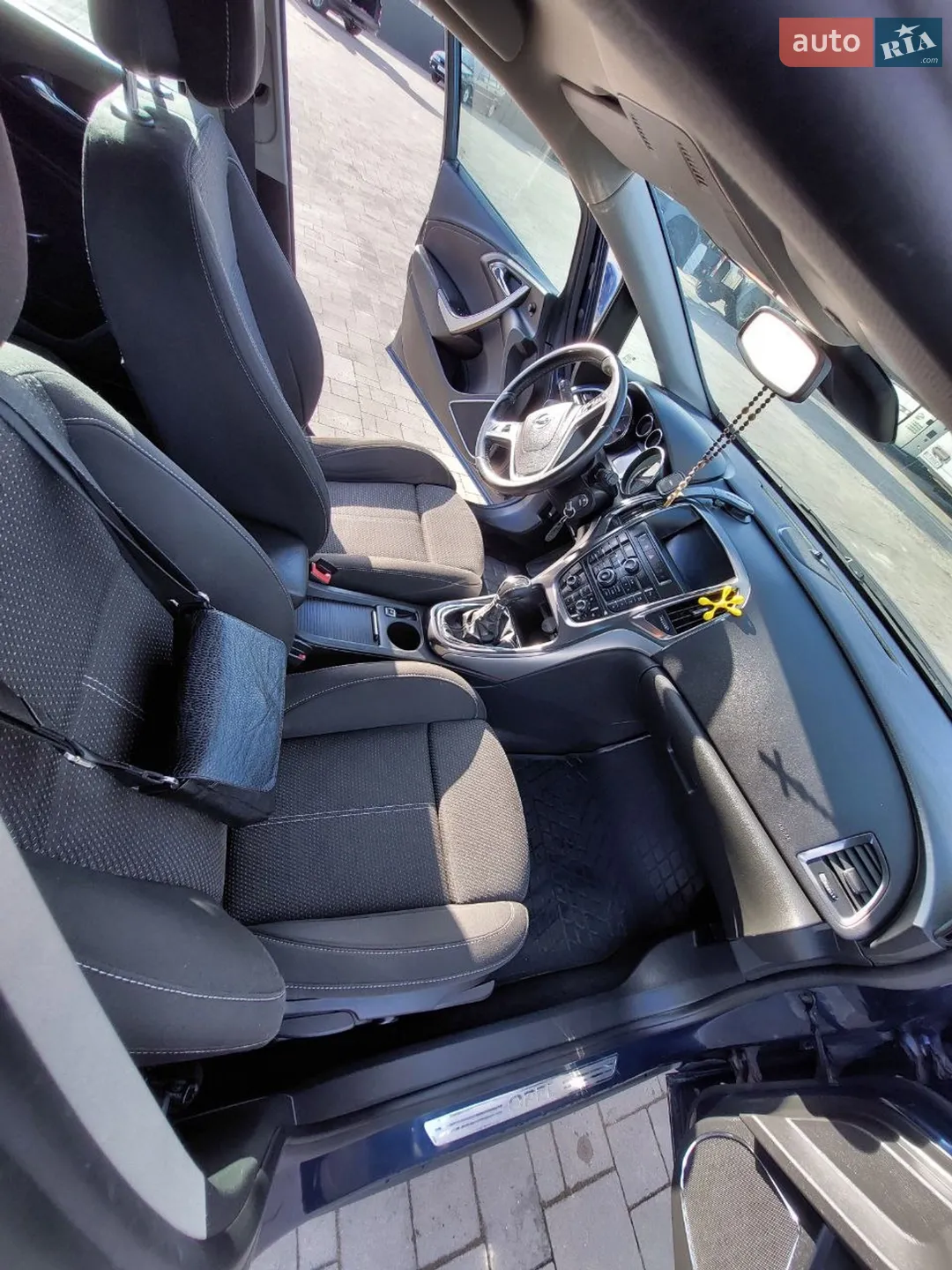 2012 Opel Astra - мініатюра 21