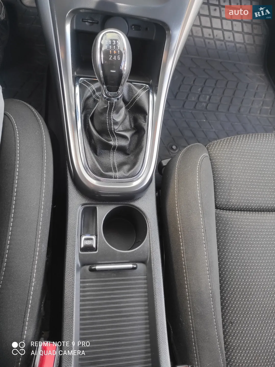 2012 Opel Astra - мініатюра 26