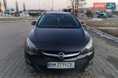 Універсал Opel Astra 2015 в Сумах