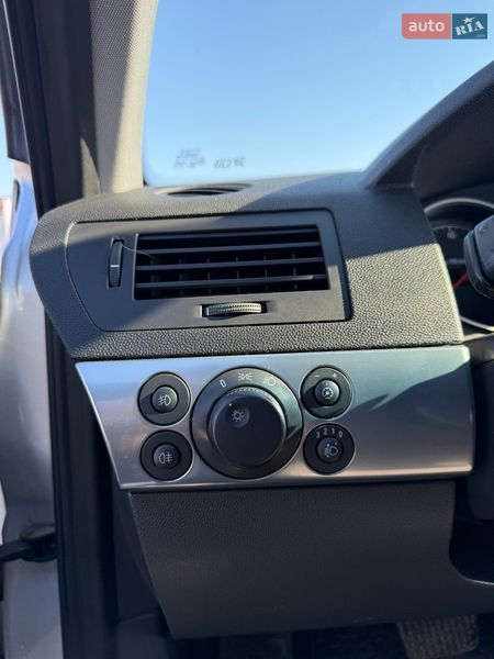 Хэтчбек Opel Astra 2009 в Переяславе