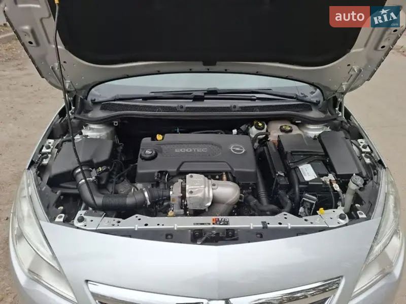 Універсал Opel Astra 2011 в Києві фото 15 Універсал Opel Astra 2011 в Києві