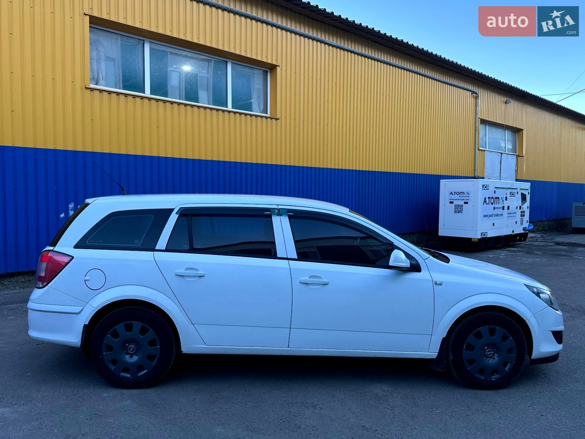 2011 Opel Astra - мініатюра 11