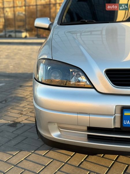 Хэтчбек Opel Astra 1998 в Днепре