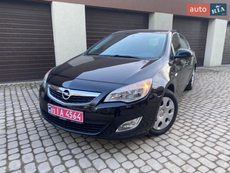 Хэтчбек Opel Astra 2010 в Коломые