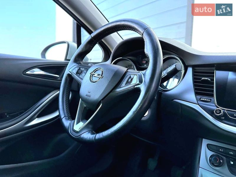 Універсал Opel Astra 2018 в Броварах фото 16 Універсал Opel Astra 2018 в Броварах