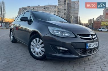 Универсал Opel Astra 2015 в Харькове