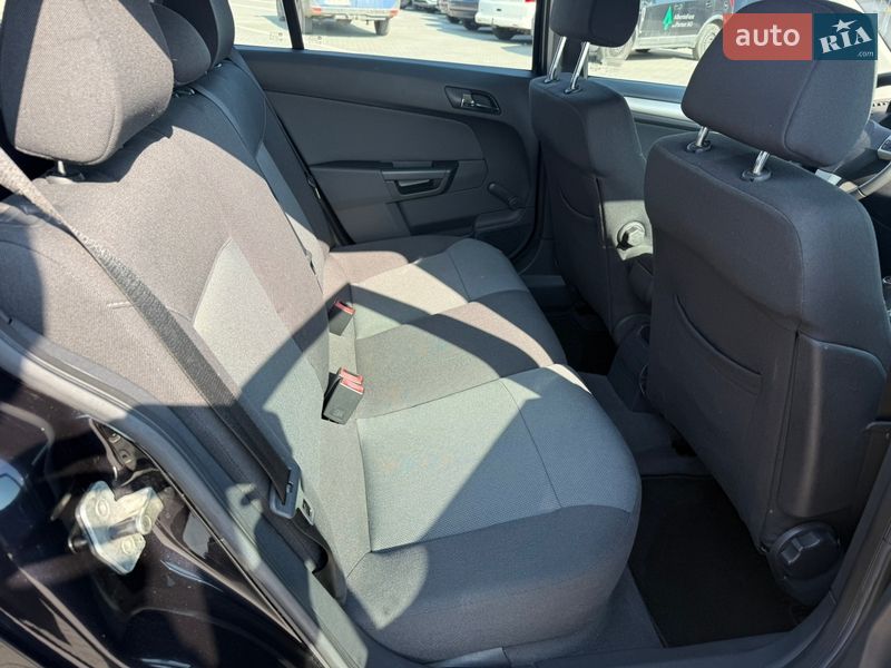Универсал Opel Astra 2007 в Ровно фото 32 Универсал Opel Astra 2007 в Ровно