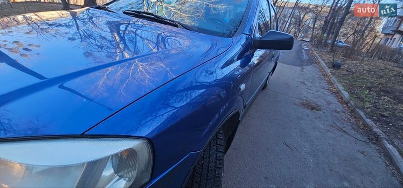 Седан Opel Astra 2006 в Києві