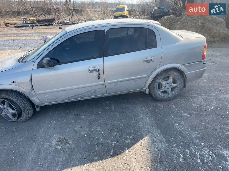 Седан Opel Astra 2007 в Кременце