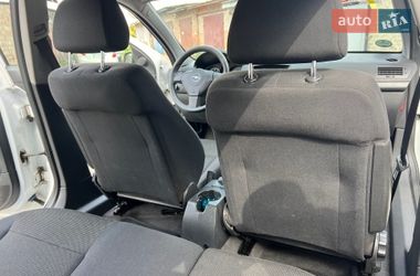 Універсал Opel Astra 2010 в Ніжині