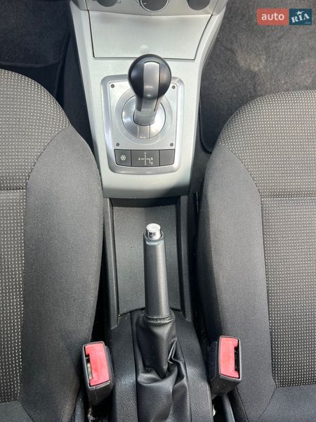 Універсал Opel Astra 2010 в Ніжині