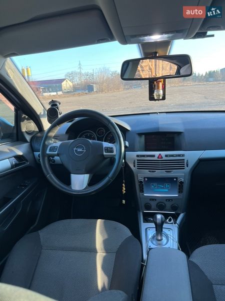 Хэтчбек Opel Astra 2009 в Хмельницком