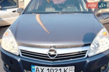 Хэтчбек Opel Astra 2007 в Дергачах