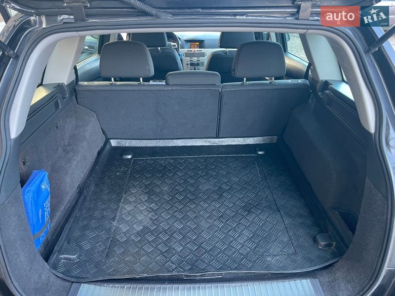 Универсал Opel Astra 2008 в Надворной