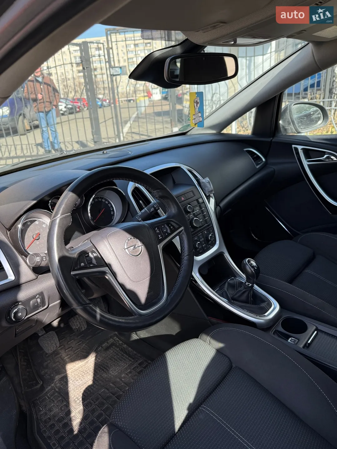 2010 Opel Astra - мініатюра 11