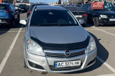 Универсал Opel Astra 2009 в Киеве