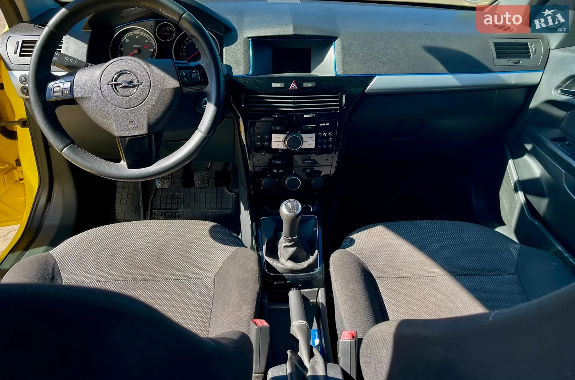 2010 Opel Astra - мініатюра 9