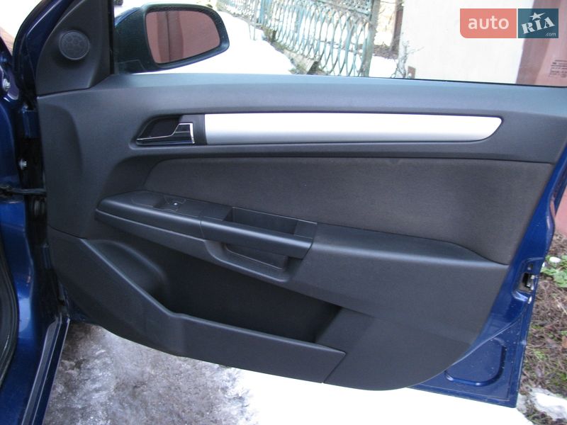Универсал Opel Astra 2009 в Вишневце