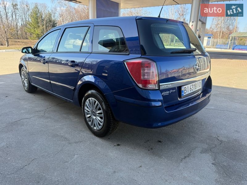 Універсал Opel Astra 2007 в Лубнах