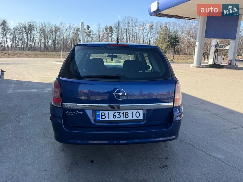 Універсал Opel Astra 2007 в Лубнах