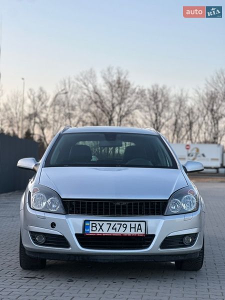 Универсал Opel Astra 2005 в Хмельницком