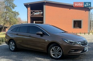 Универсал Opel Astra 2016 в Яворове