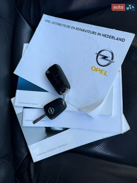 Універсал Opel Astra 2009 в Білій Церкві