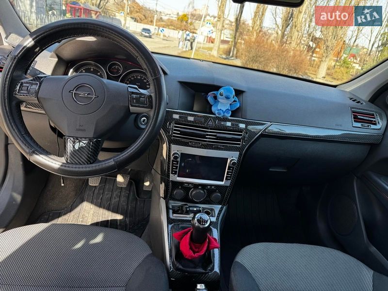 Хэтчбек Opel Astra 2009 в Киеве