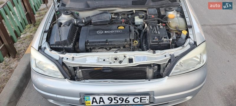 Седан Opel Astra 2007 в Ирпене
