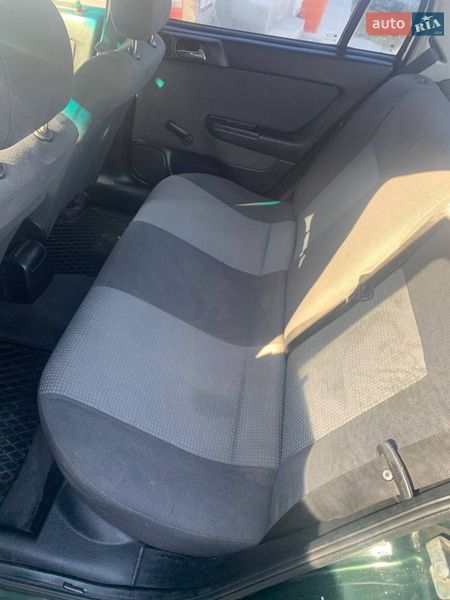 Седан Opel Astra 2003 в Василькове