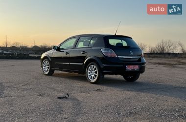 Хэтчбек Opel Astra 2008 в Одессе