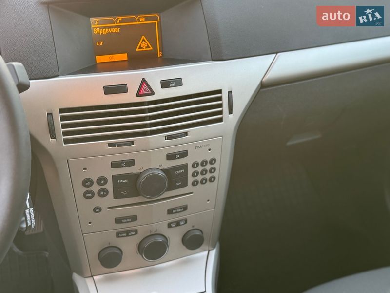 Хэтчбек Opel Astra 2008 в Одессе