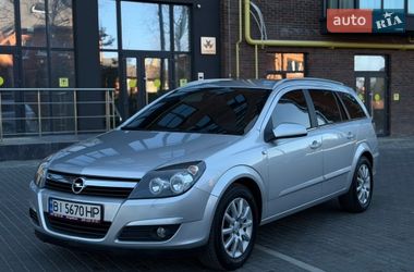 Универсал Opel Astra 2005 в Полтаве