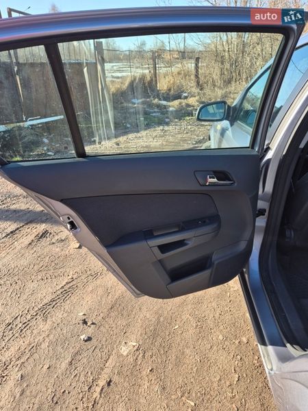 Хетчбек Opel Astra 2008 в Конотопі