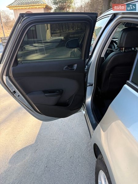 Універсал Opel Astra 2014 в Львові