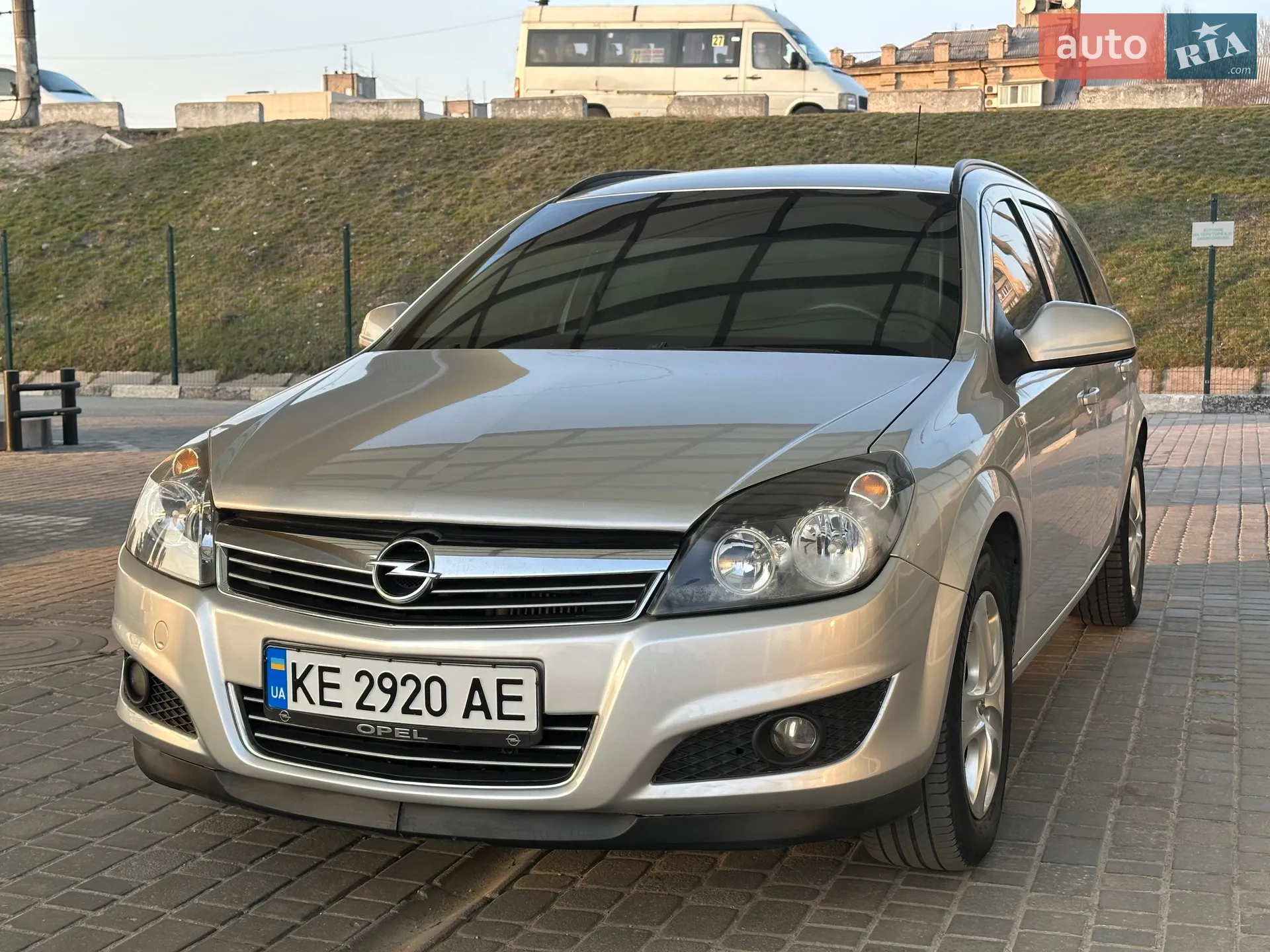 2012 Opel Astra - мініатюра 12
