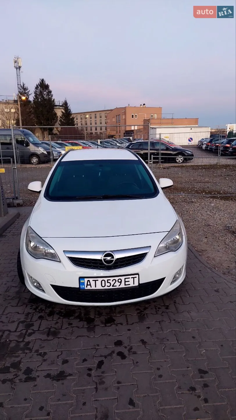 2012 Opel Astra - мініатюра 2
